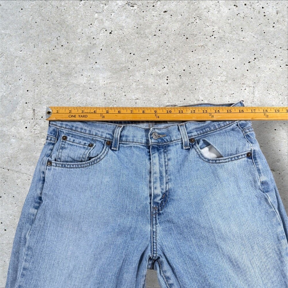 Levis 515 Nouveau Bootcut Jeans Womens 12M Stretch Light Wash Denim Flare Pants - Picture 8 of 8